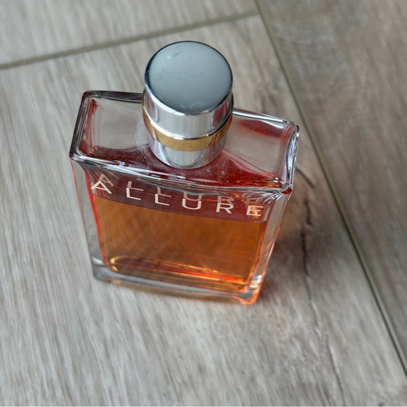 Chanel Allure Eau de Toilette Spray 1.7 oz AS PICTURED - Picture 2 of 6